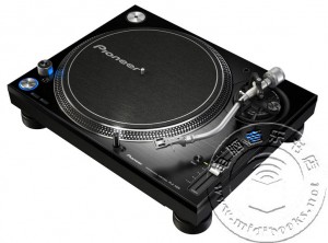 2014年夏季NAMM展会：Pioneer（先锋）的DJ搓盘机即将上市【视频】