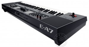 Roland（罗兰）推出 E-A7 编曲键盘