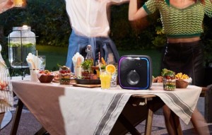 SONY（索尼）发布XB501G蓝牙扬声器，16小时使用时间支持谷歌助手