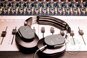 Austrian Audio（奥地利音频）发布Hi-X65开放式监听耳机